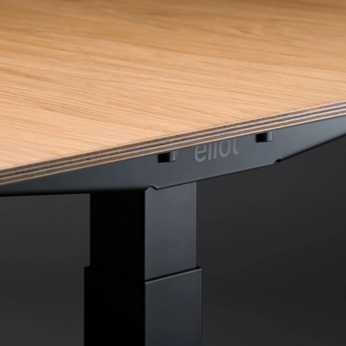 Eliot Lock Black Tischplatte Eiche Multiplex 180x79 - Image 9
